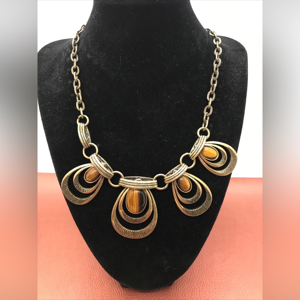 Lia Sophia "Untamed" Antique Gold Tone w/Genuine Tiger's Eye Necklace 17-20"